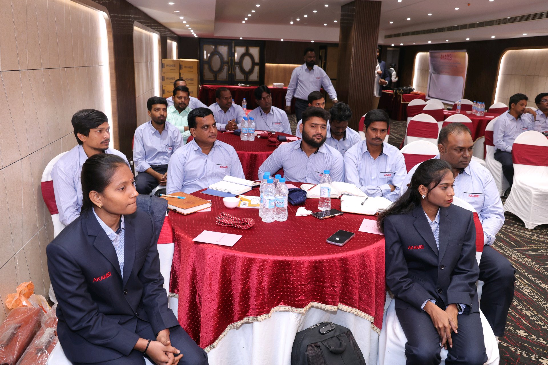 AKAMEI Team Training